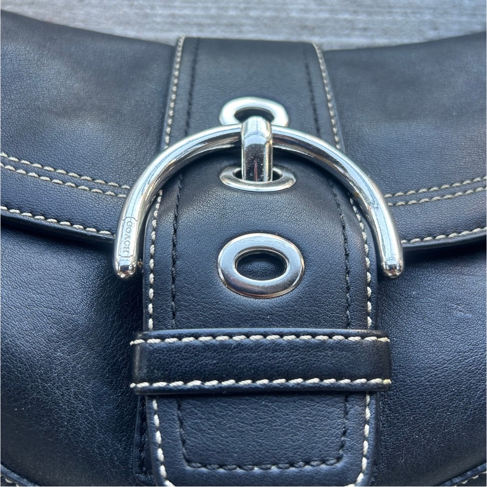 Vintage Coach Soho Shoulder Bag - Picture 2 of 13